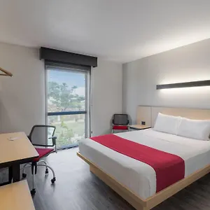 Express By Marriott Guadalajara Aeropuerto Las Pintas